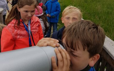 Arbeitsgemeinschaft „Schulgarten und Natur entdecken“ unterwegs