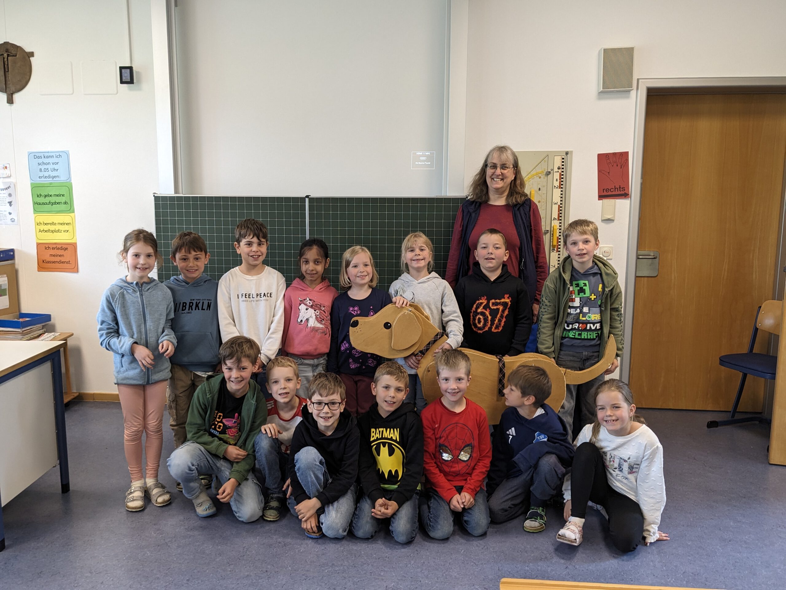 Huch, ein Hund! – WUFF Projekt in den Klassen 2a, 2b und 2c